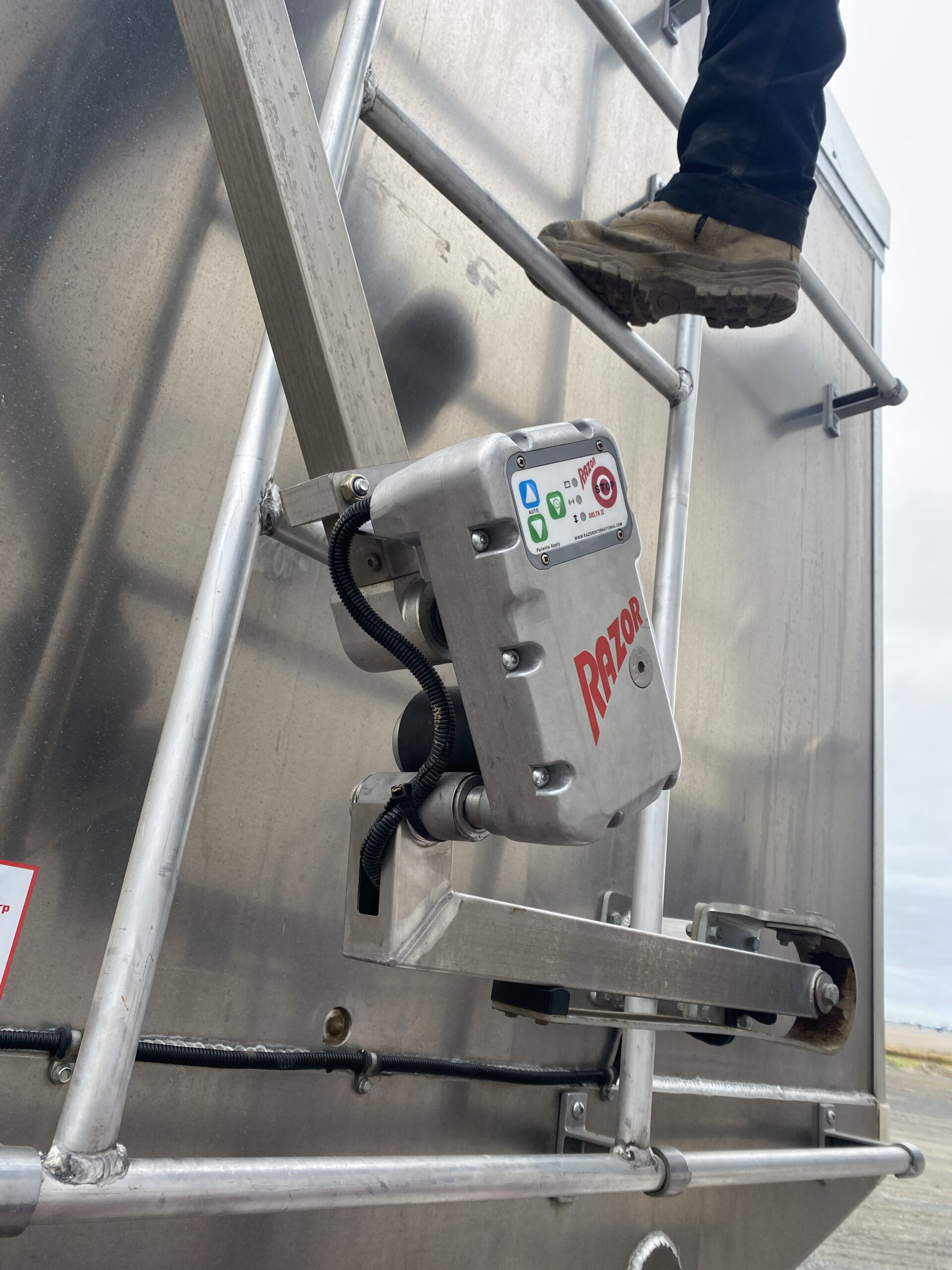 DII: Delta Rollover Drive Unit